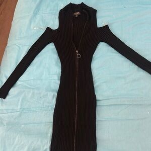 Hera Collection Black Bodycon Cold Shoulder Dress